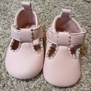 First Steps Pink Girls Infant 0-3 Months Mary Jane Faux Leather Shoes